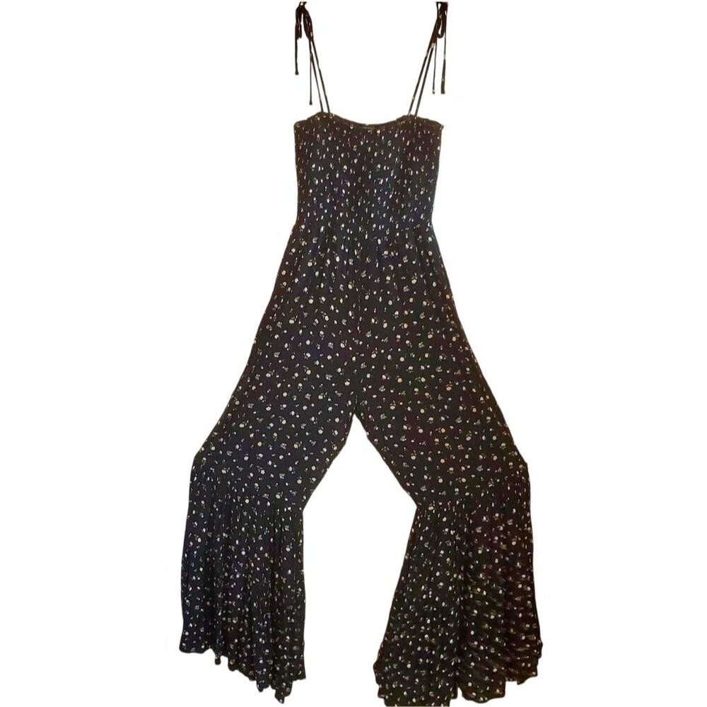 Forever 21 Black Floral Wide Leg Ultra Flared Jumpsuit Smocked Whimsigoth Boho M